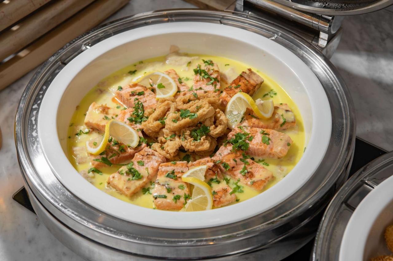 Park Inn By Radisson Makkah Aziziyah Mecca ภายนอก รูปภาพ A seafood chowder